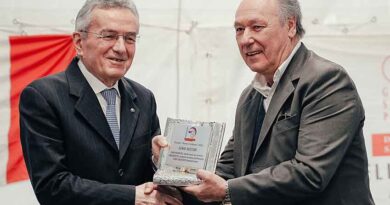 Il Premio “Ruote e Cultura” a Lino Secchi, presidente della Federciclismo Marche